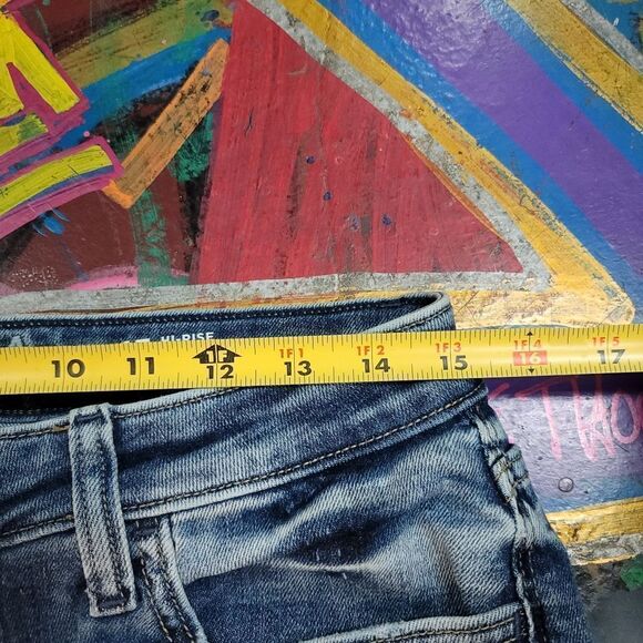 Arizona Jean Co. Woman's Hi-Rise skinny jeans - size 13, button fly, dark wash - Picture 6 of 10